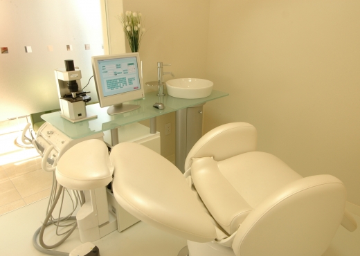 Dr  Kenji Sugai   Sugai Dental Clinic 05
